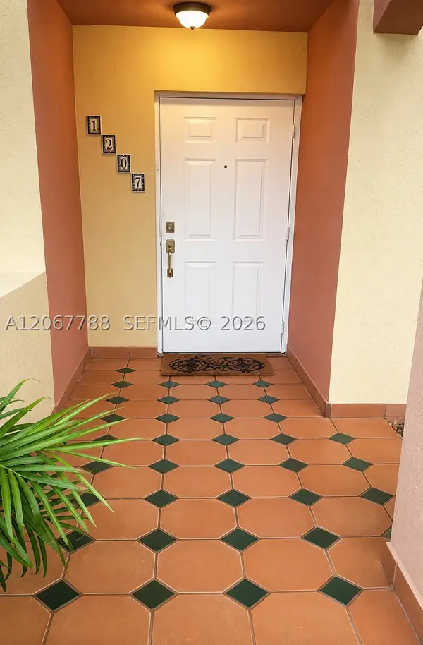7155 NW 173rd Dr #1207, Hialeah, FL 33015