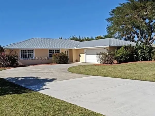 2472 NW Everglades Blvd, Stuart, FL 34994