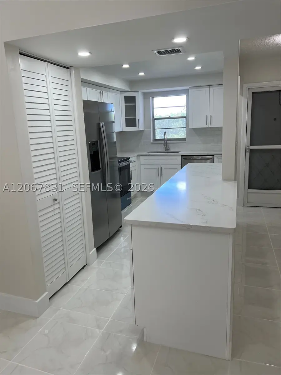 5900 NW 44th St #405, Lauderhill, FL 33319 - #2