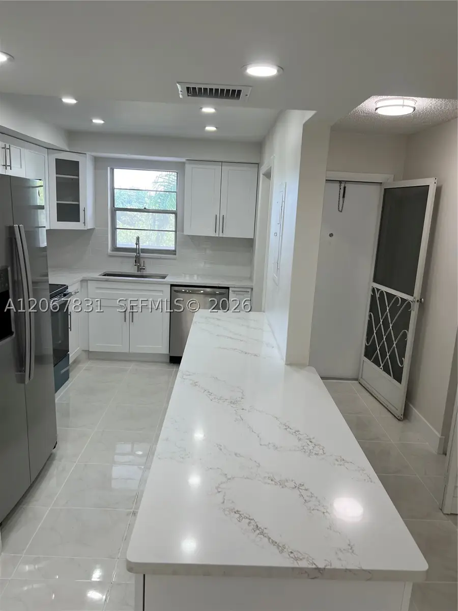 5900 NW 44th St #405, Lauderhill, FL 33319 - #3