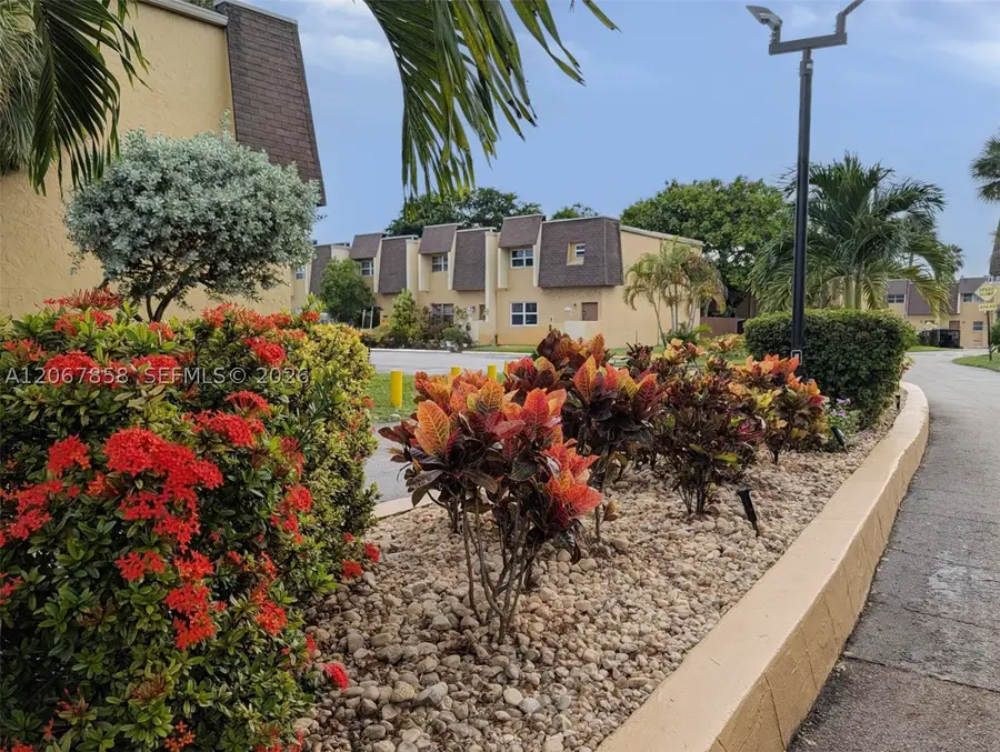 5664 Blueberry Ct #15, Lauderhill, FL 33313 - #2