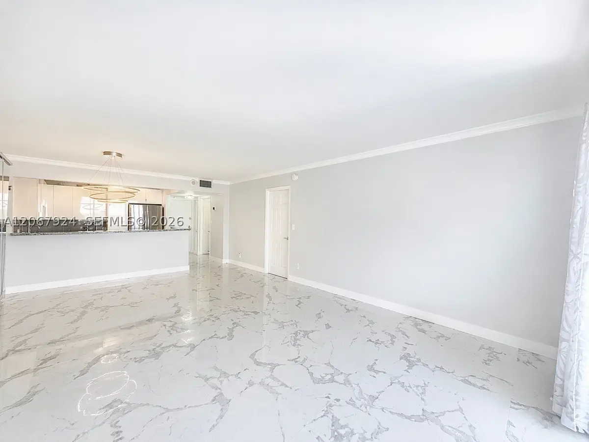3800 S Ocean Dr #802, Hollywood, FL 33019 - #1