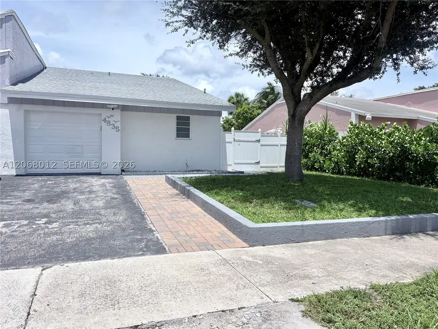 4835 NW 6th Ct, Delray Beach, FL 33445 - #3