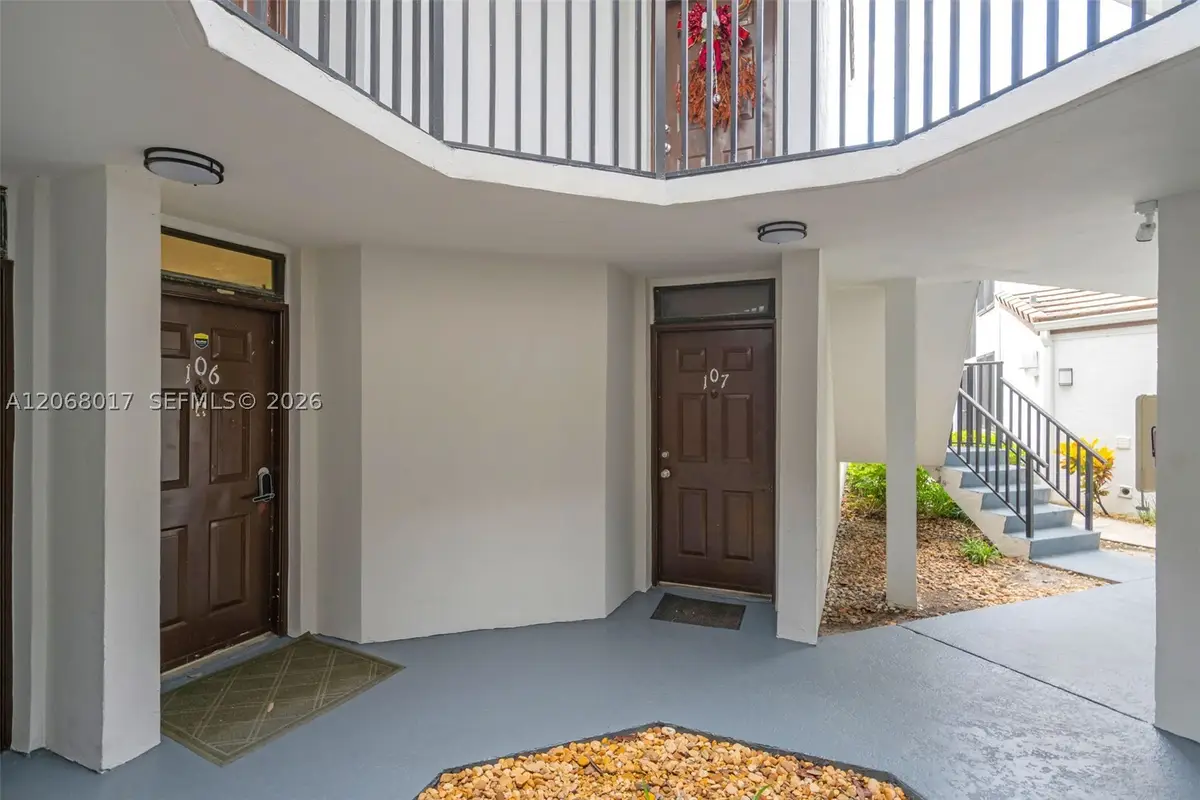 213 Lake Pointe Dr #106, Oakland Park, FL 33309 - #1