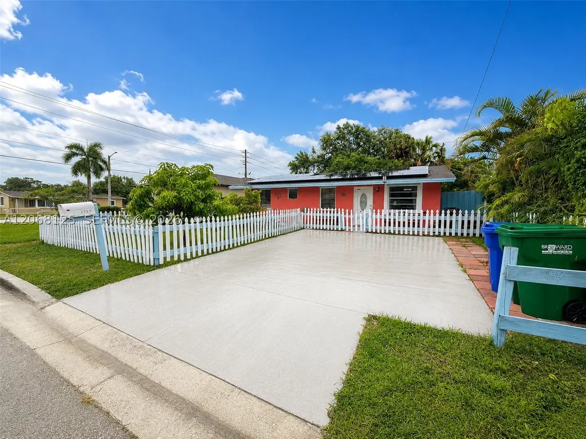 2745 NW 7th Ct, Fort Lauderdale, FL 33311 - #1