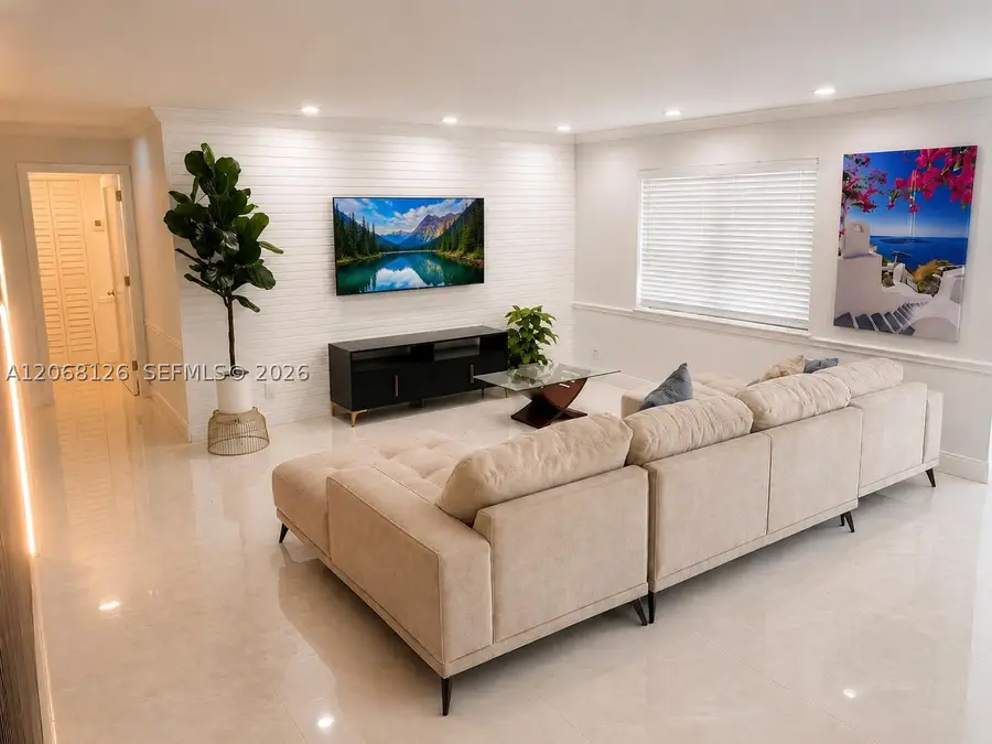 11351 SW 26th St, Miami, FL 33165 - #3
