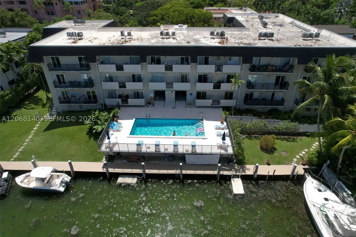 6815 Edgewater Dr #301, Coral Gables, FL 33133 - #1