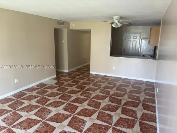 15205 NE 6th Ave #D111, Miami, FL 33162