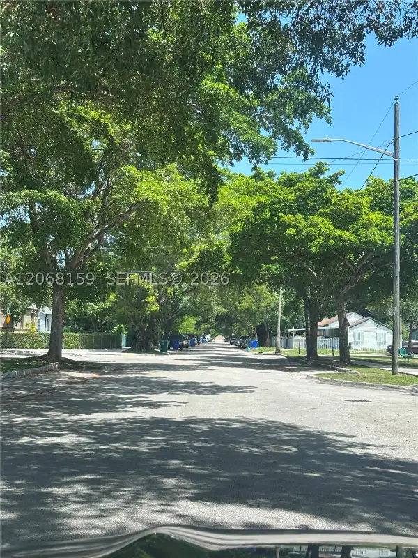 Address Withheld By Seller, Miami, FL 33127