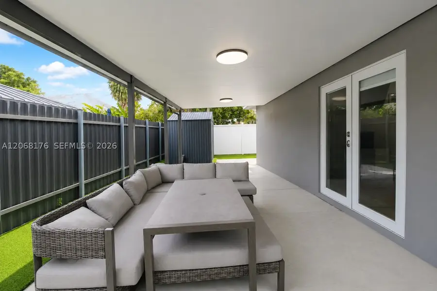 9733 NW 126th Ter, Hialeah Gardens, FL 33018 - #2