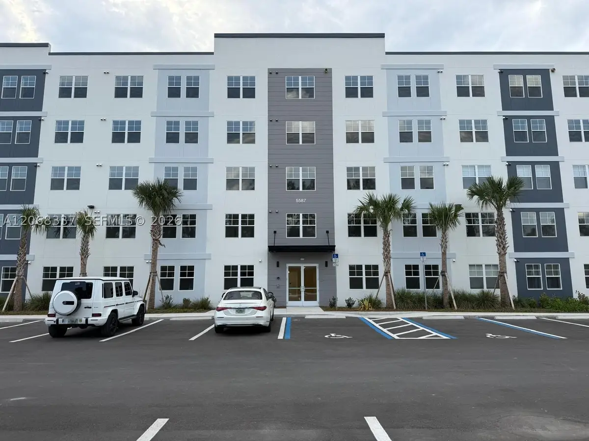 5587 Millenia Park Blvd #222, Orlando, FL 32839 - #1