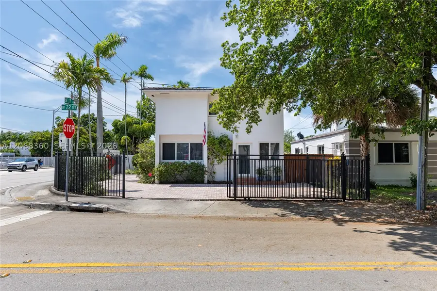 2250 SW 17th Ave, Miami, FL 33145 - #2