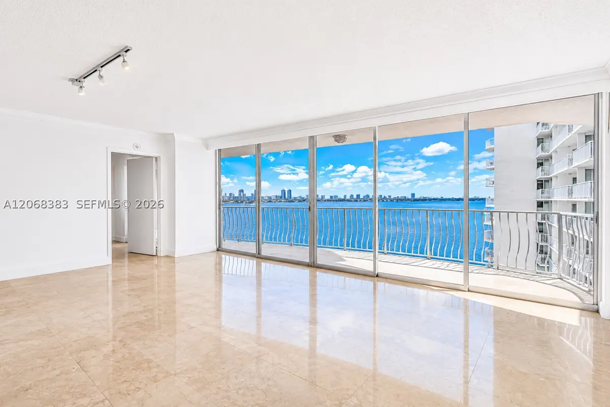 7601 E Treasure Dr #1924, North Bay Village, FL 33141 - #1