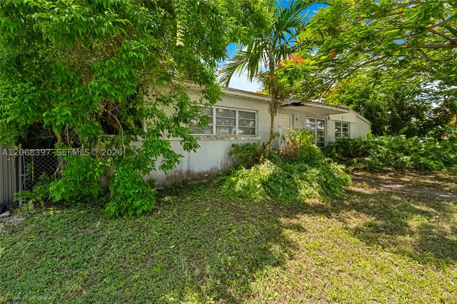9280 Nautilus Dr, Cutler Bay, FL 33189 - #3