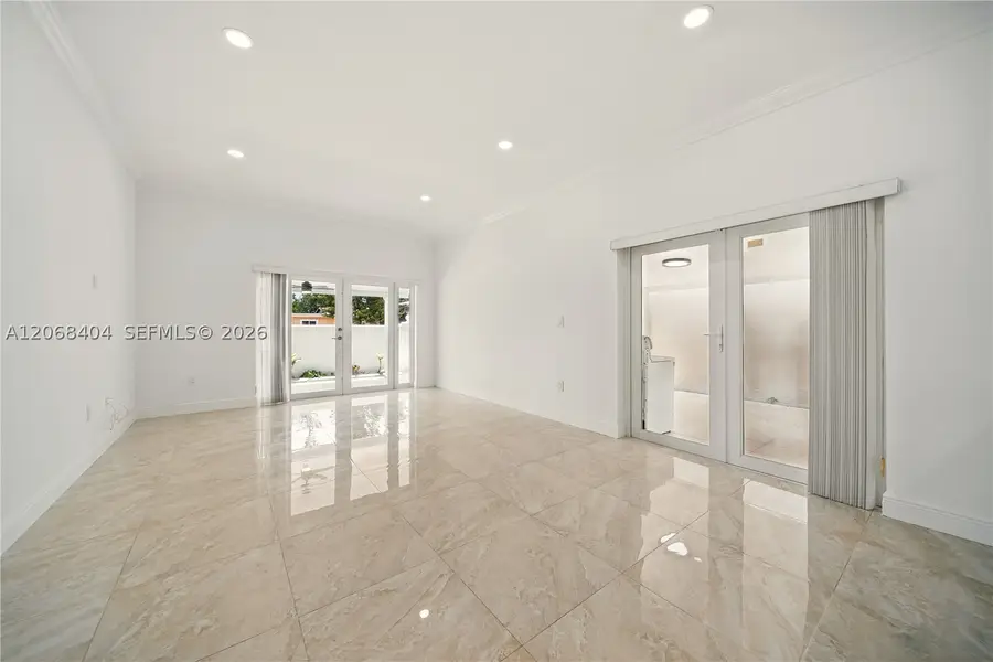 5202 NW 187th St, Miami Gardens, FL 33055 - #2