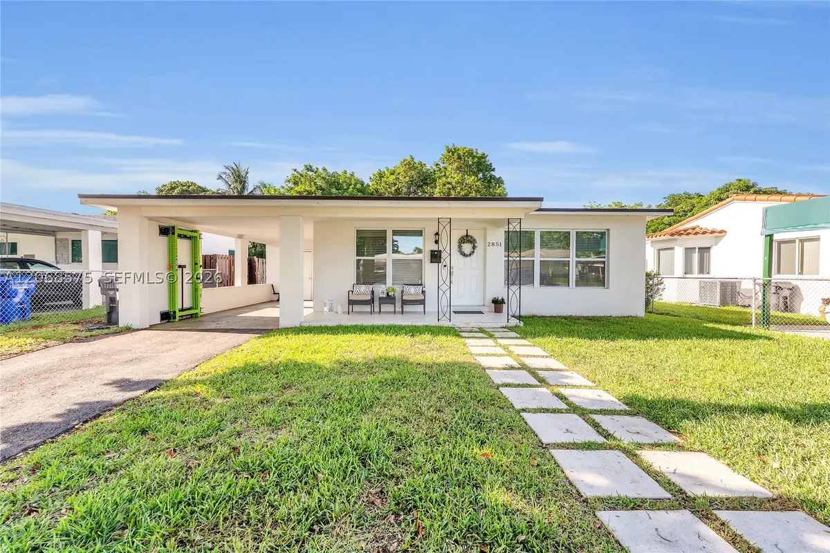 2851 Washington St, Hollywood, FL 33020 - #1