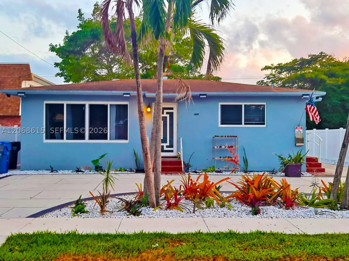 2242 Polk St, Hollywood, FL 33020 - #1