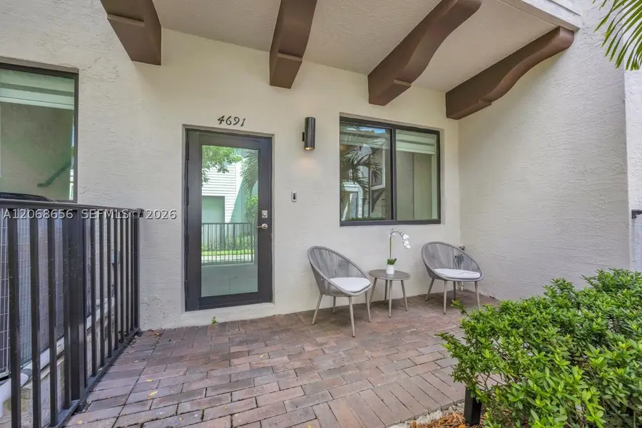 4691 NW 83rd Pkwy, Doral, FL 33166 - #3
