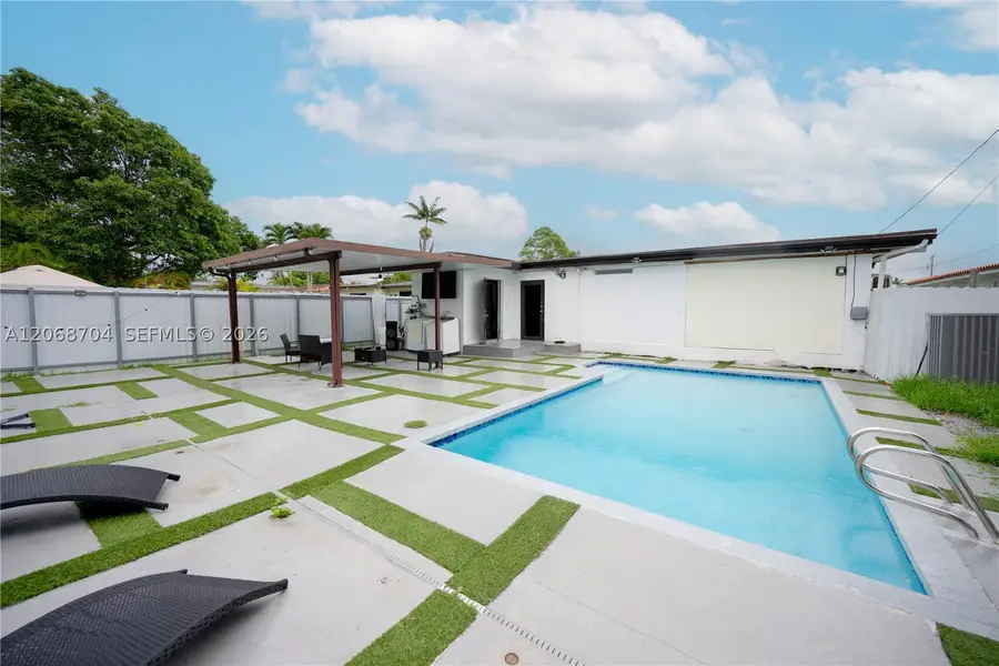 2920 SW 69th Ave, Miami, FL 33155 - #3
