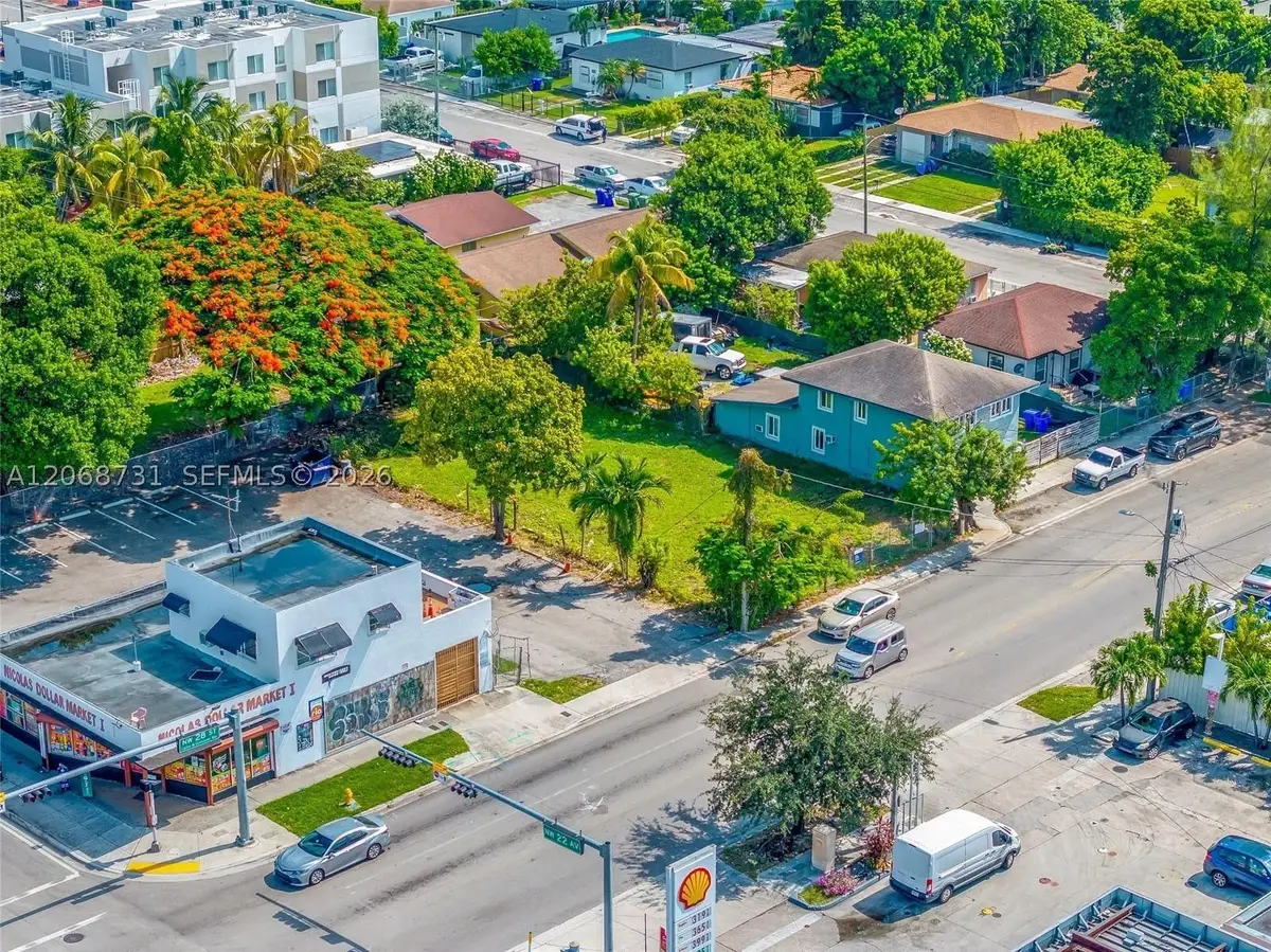 2177 NW 28th St, Miami, FL 33142 - #1