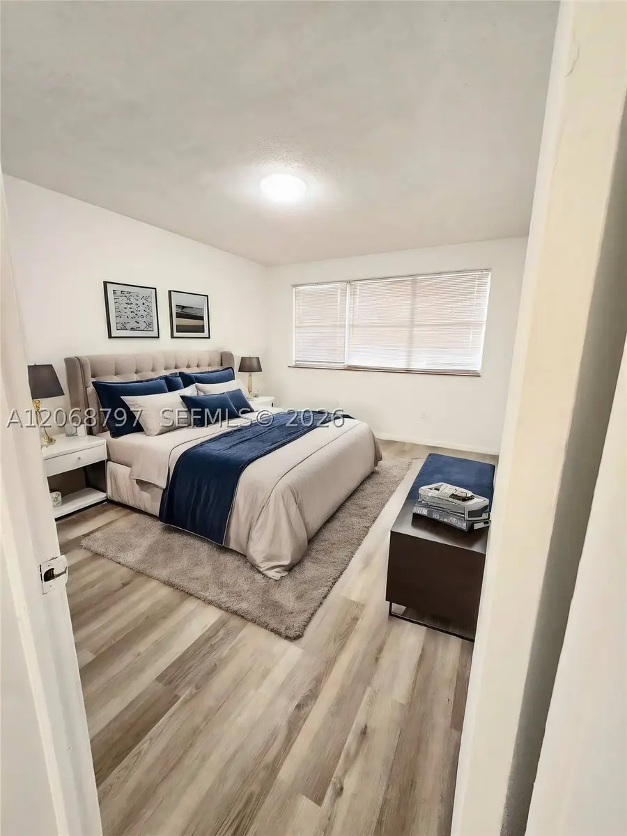 1255 Marseille #21, Miami Beach, FL 33141 - #3