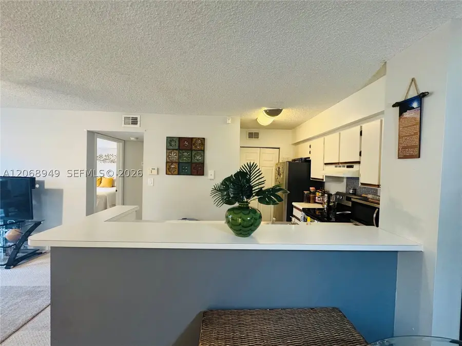 650 S Park Rd #26-5, Hollywood, FL 33021 - #2