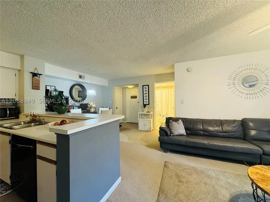 650 S Park Rd #26-5, Hollywood, FL 33021 - #3