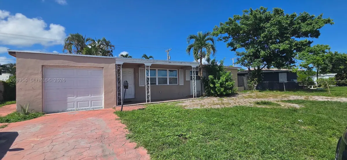 601 W Sample Rd, Deerfield Beach, FL 33064 - #1