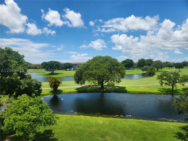 750 SW 133rd Ter #403C, Pembroke Pines, FL 33027
