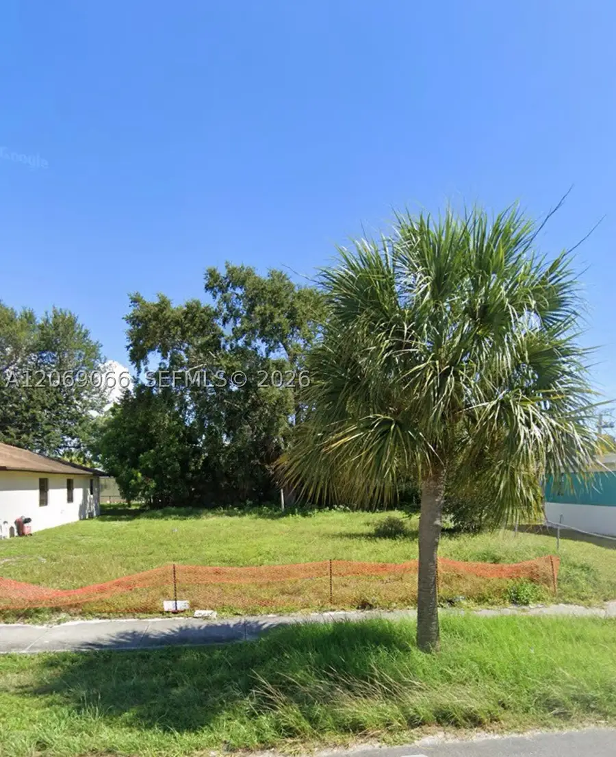 710 SW 3rd Pl, Dania Beach, FL 33004 - #2