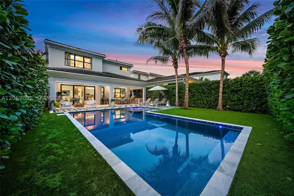 13558 Artisan Cir, Palm Beach Gardens, FL 33418