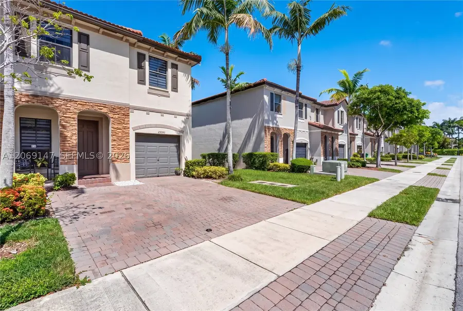 23280 SW 113th Psge, Homestead, FL 33032 - #2