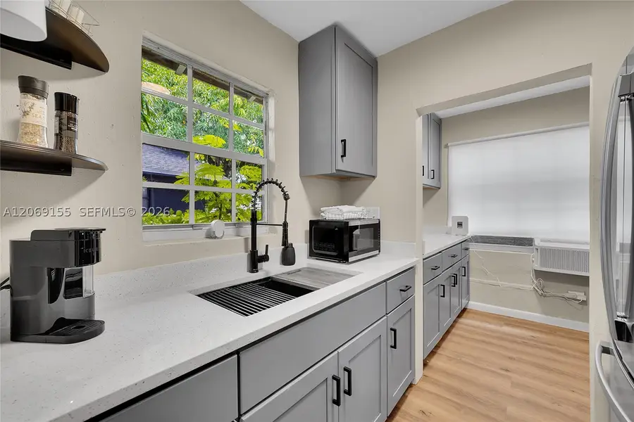 31 NE 53rd St, Miami, FL 33137 - #2