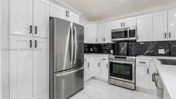 2421 SW 84th Ter, Miramar, FL 33025