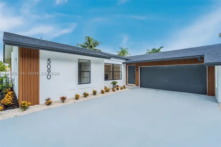 5090 SW 11th St, Margate, FL 33068 - #2