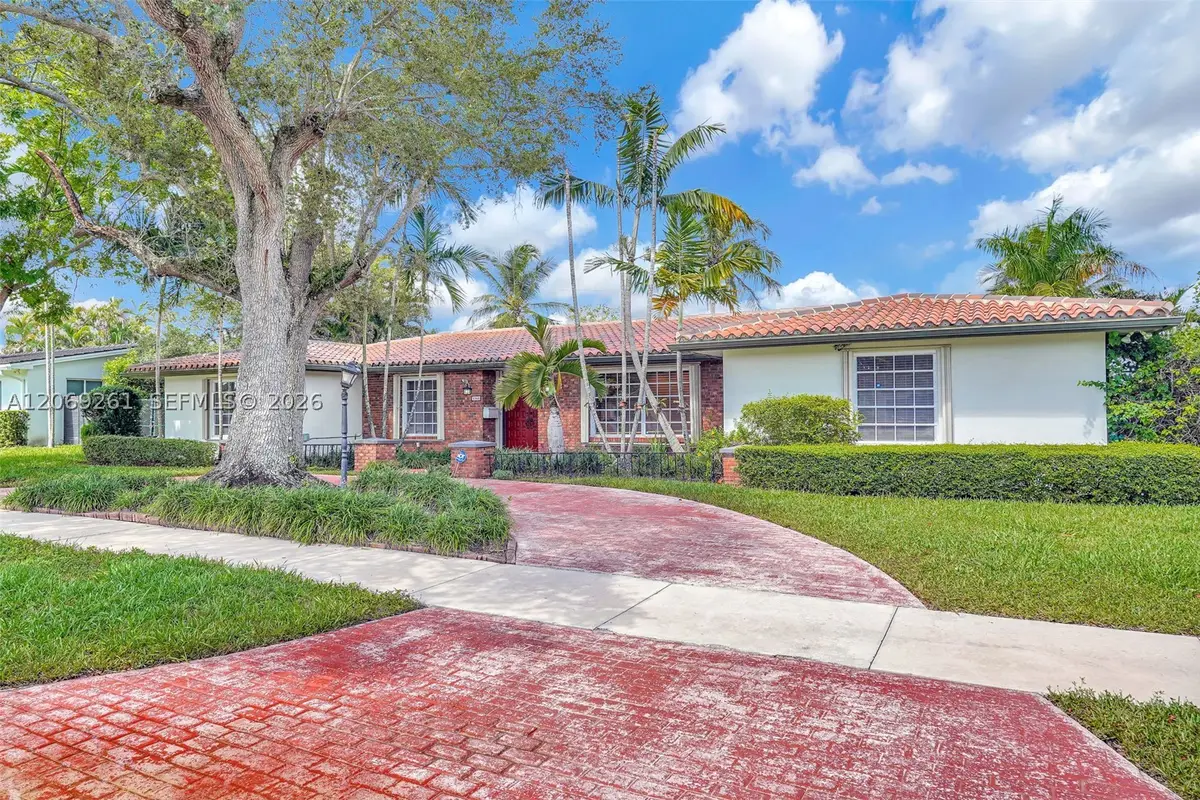 8560 SW 85th Ave, Miami, FL 33143 - #1