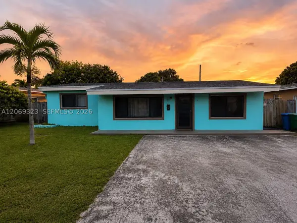 2906 Island Dr, Miramar, FL 33023