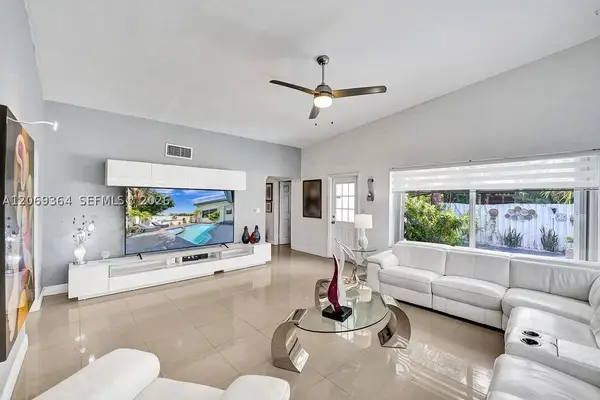 1750 71st St, Miami Beach, FL 33141