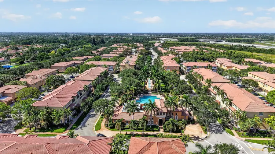 14601 SW 5th St, Pembroke Pines, FL 33027 - #3