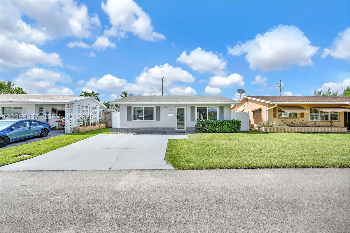2710 NW 54th St, Tamarac, FL 33309 - #1