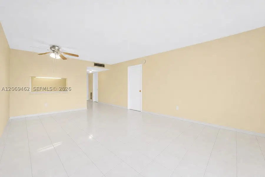 6545 Indian Creek Dr #408, Miami Beach, FL 33141 - #2