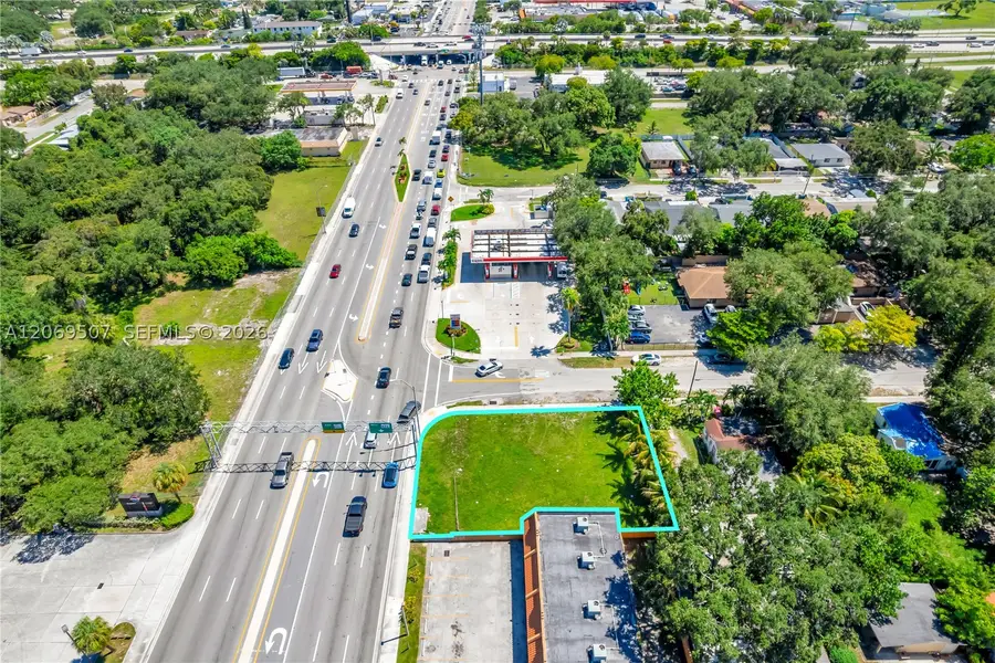 16910 NW 27th Ave, Miami Gardens, FL 33056 - #2