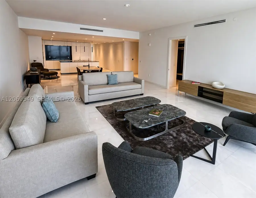 300 Biscayne Blvd Way #4404, Miami, FL 33131 - #3