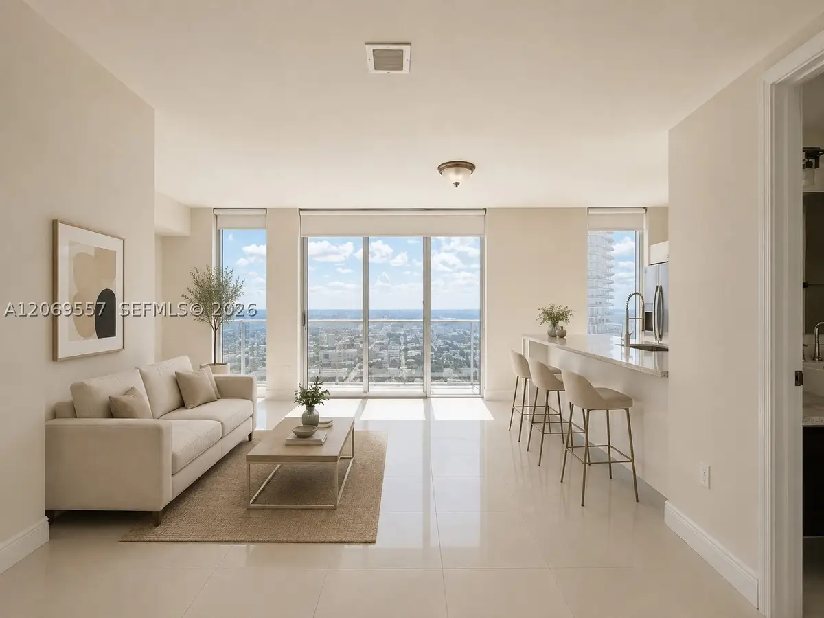 185 SW 7th St #4100, Miami, FL 33130 - #1