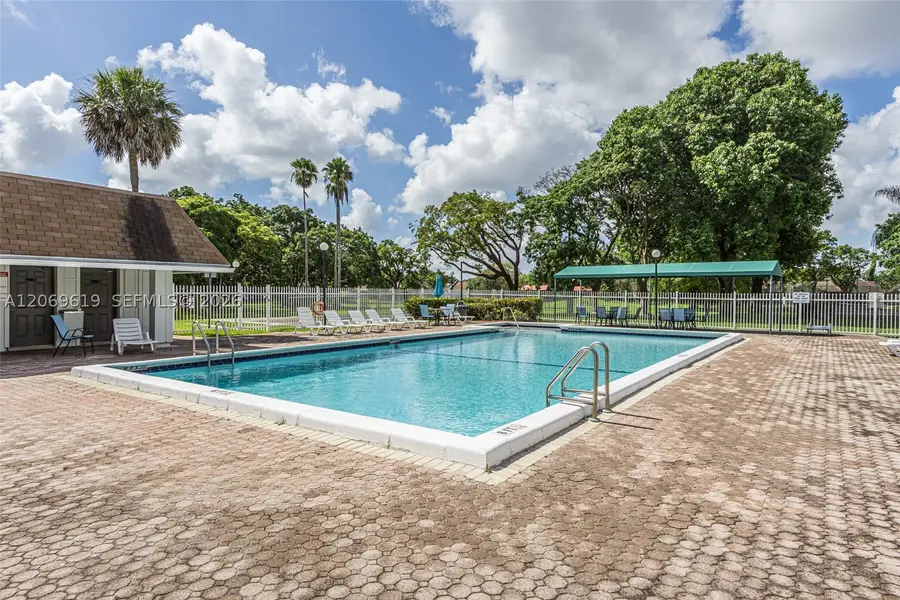 5510 S Lakewood Cir S #A, Margate, FL 33063 - #3