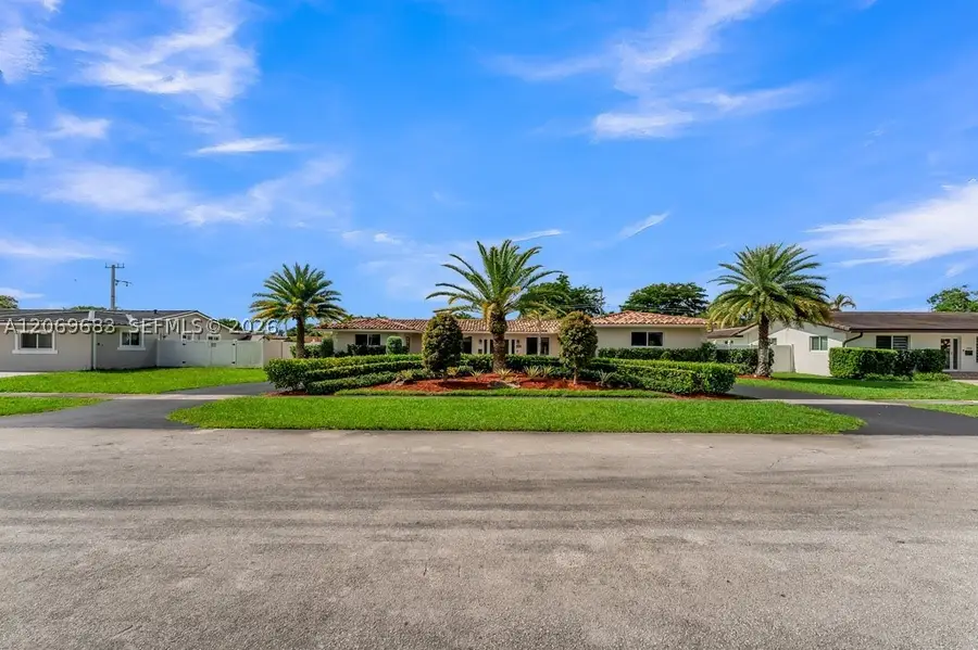 4812 Van Buren St, Hollywood, FL 33021 - #3