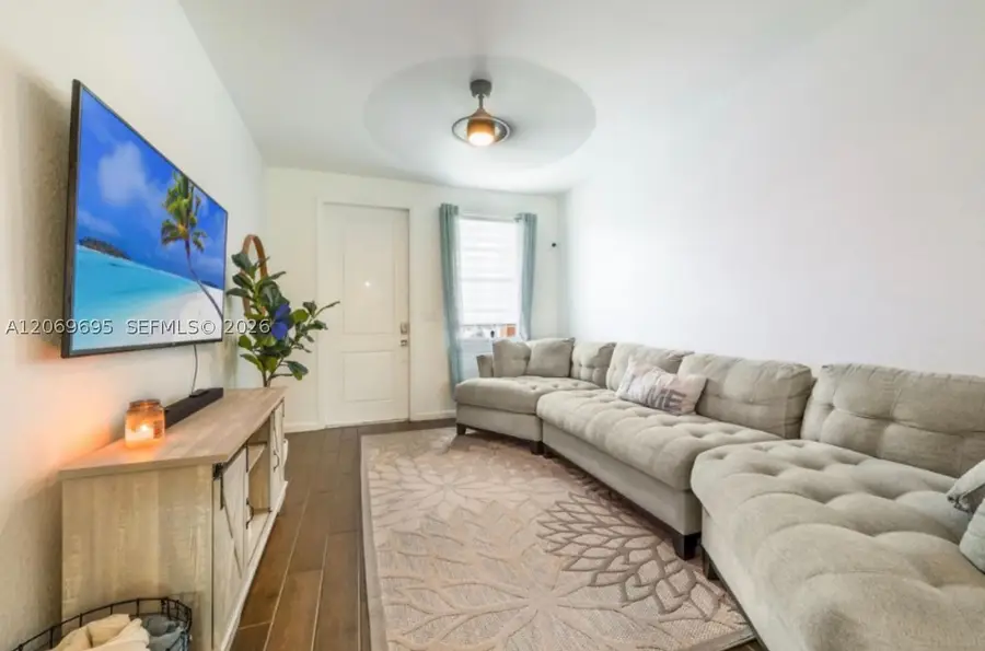 1443 SE 26th Ave, Homestead, FL 33035 - #2