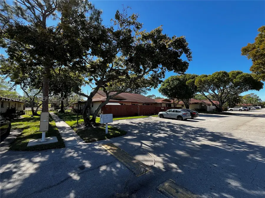 4296 Woodstock Dr #A, West Palm Beach, FL 33409 - #2