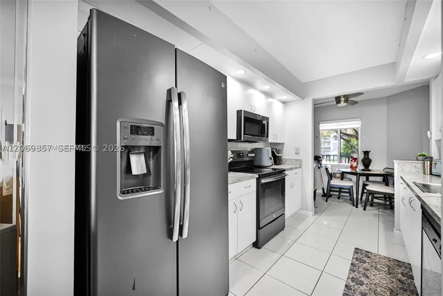 12750 SW 15th St #204D, Pembroke Pines, FL 33027 - #3