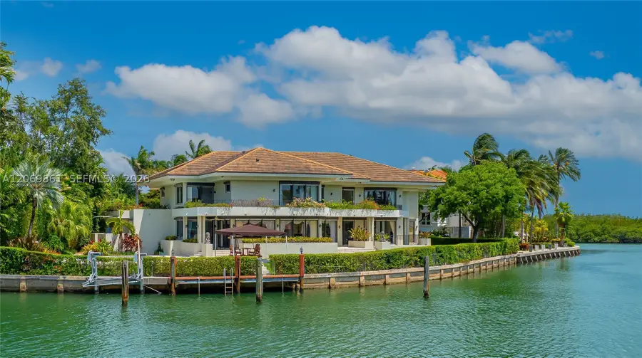 241 Cape Florida Dr, Key Biscayne, FL 33149 - #2